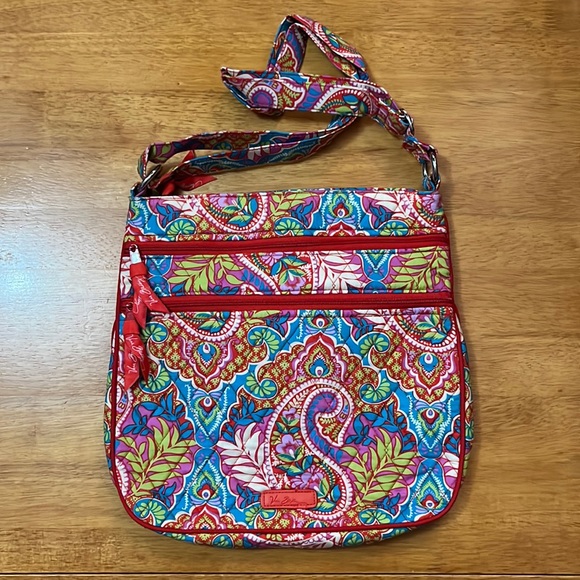 Vera Bradley Triple Zip Hipster Crossbody Shoulder Bag Paisley in Paradise - Picture 2 of 7